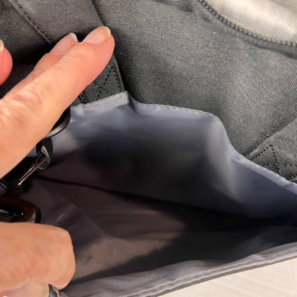 Black Canvas padded computer sleeve/carry case, 15